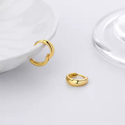 Graduated Huggie Earring Large