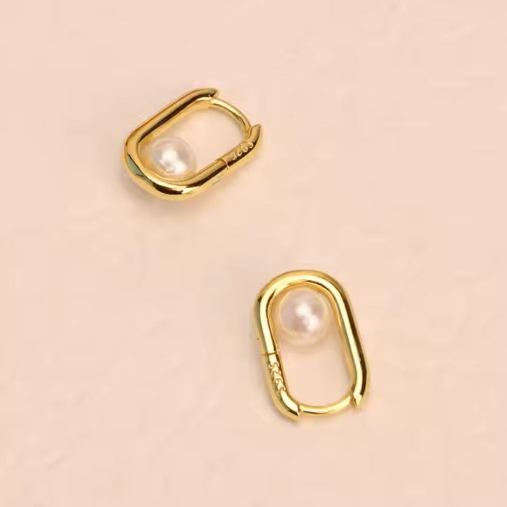 Hanging Pearl Earrings