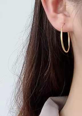 Thin Hoops Medium